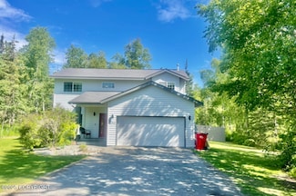 2711 N Woodfield Dr, Wasilla, AK 99654
