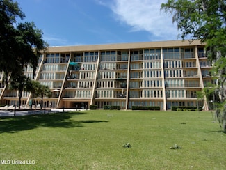 520 Beach Blvd Unit 408, Biloxi, MS 39530