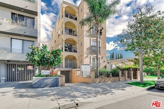 918 S Wooster St Unit 1, Los Angeles, CA 90035