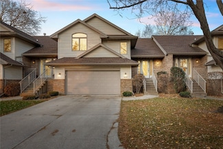 6965 Doubletree Rd NE Unit 6965, Cedar Rapids, IA 52402