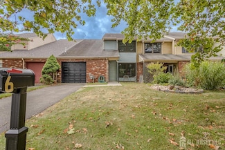 6 Lewis Ct, East Brunswick, NJ 08816