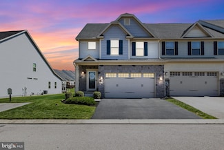 1202 Fieldbrook Cir Unit 20, York, PA 17403