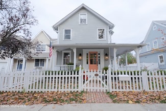 7 Allen St, Rumson, NJ 07760