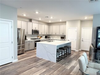 498 Granite Arch St, Las Vegas, NV 89138