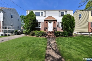 71 Macarthur Ave, Lodi, NJ 07644
