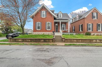 628 Washington St, Saint Charles, MO 63301