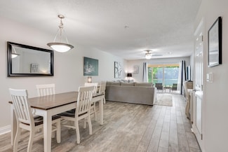 4274 Calinda Ln Unit 215, Niceville, FL 32578
