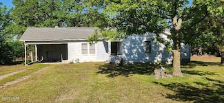 1015 Barnes St, Galena, KS 66739