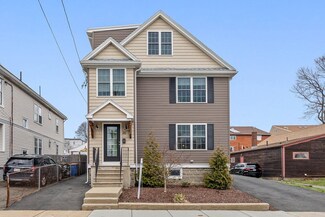 26 Shirley St Unit 1, Winthrop, MA 02152