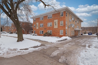 10811 S Lloyd Dr Unit 3, Worth, IL 60482