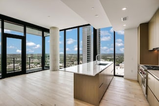 610 Davis St Unit 3305, Austin, TX 78701