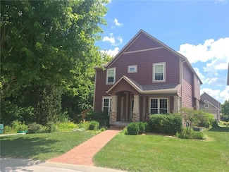 1824 SW Kendall Dr, Lees Summit, MO 64082