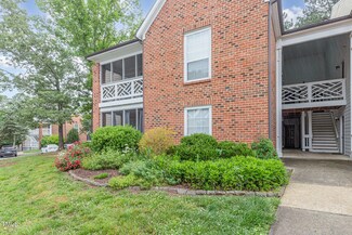 1002 Kingswood Dr Unit A, Chapel Hill, NC 27517