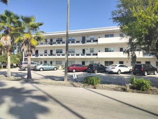 100 El Camino Dr Unit 111, Winter Haven, FL 33884