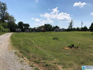 984 Beck Rd, Oxford, AL 36203