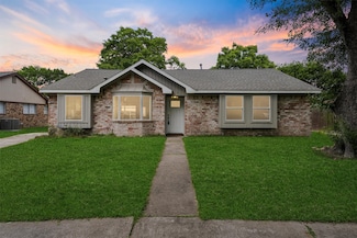 12310 Pine Knoll Dr, Houston, TX 77099