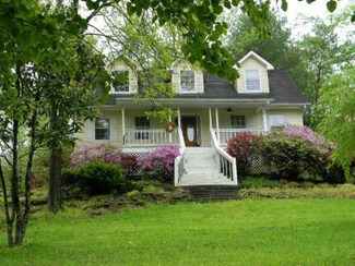 250 Ollis Rd, Oliver Springs, TN 37840