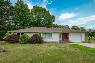 927 E Somo Ave, Tomahawk, WI 54487