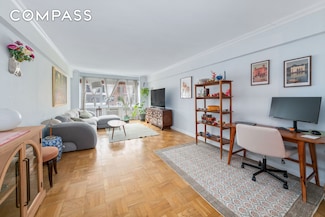 25 Sutton Place S Unit 9R, New York, NY 10022