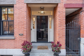 58 Baldwin St, Charlestown, MA 02129