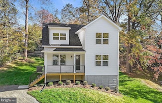 6 Willow Branch Ln, Fredericksburg, VA 22405