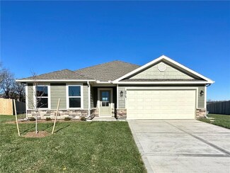 676 N Pear St, Gardner, KS 66030
