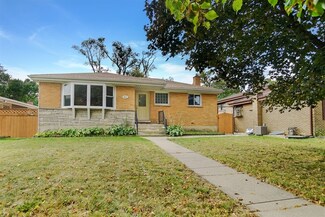 912 E Irving Park Rd, Itasca, IL 60143
