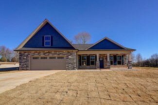 155 Floyd Meadow Dr, Inman, SC 29349