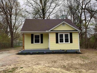 703 Gay St, Brownsville, TN 38012