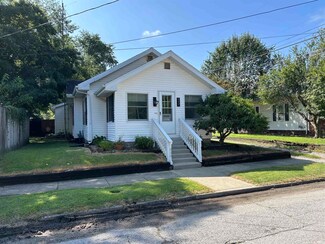 117 N 14th St, Vincennes, IN 47591