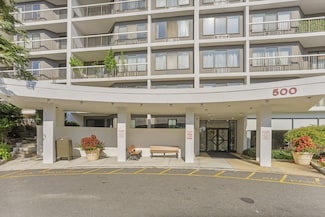 500 High Point Dr Unit 709, Hartsdale, NY 10530
