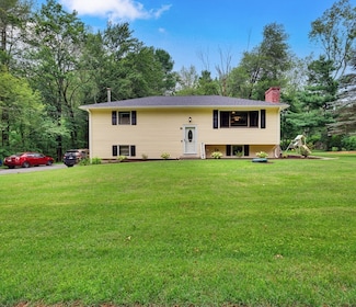 16 Fuller Rd, Sutton, MA 01590