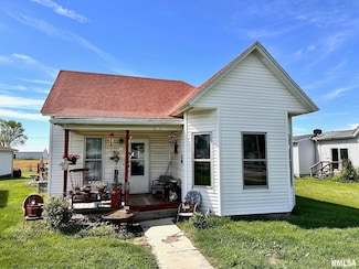 617 Railroad St, Chapin, IL 62628