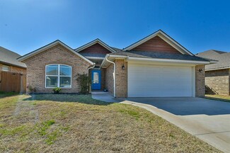 8737 Yassir Blvd, Yukon, OK 73099