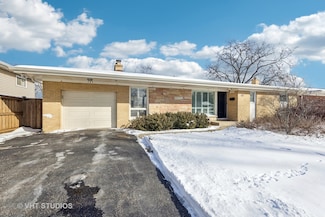 127 S Cedar St, Palatine, IL 60067