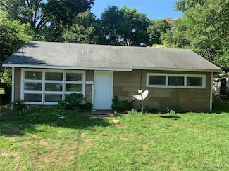 341 Chisholm St, Montgomery, AL 36110