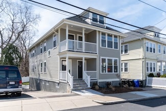 105 Neponset Ave Unit 105, Boston, MA 02131