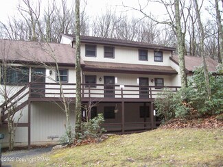 15 Villas Rd Unit 106, Mount Pocono, PA 18344