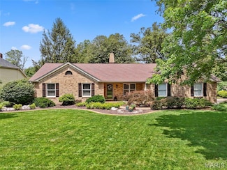 11 Roseberry Topping Ct, Weldon Spring, MO 63304