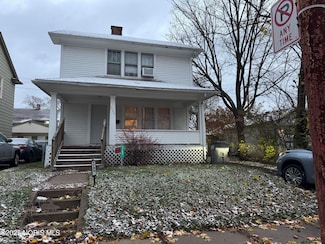 1752 Pilgrim Rd, Toledo, OH 43607