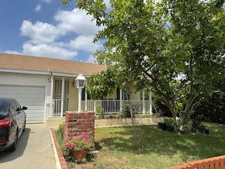 19853 Kittridge St, Winnetka, CA 91306