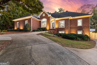 248 Montrose Dr, McDonough, GA 30253
