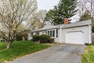 56 Vann St, Springfield, MA 01119