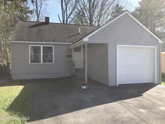 517 Elliott St, Schenectady, NY 12302