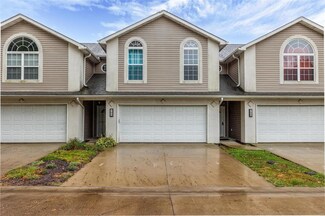 107 N Alby Ct, Godfrey, IL 62035