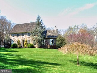 821 Cadmus Rd, Pottstown, PA 19465