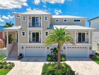 208 Howard Dr, Belleair Beach, FL 33786