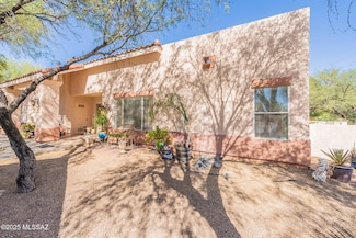 1598 N Pso La Tinaja, Green Valley, AZ 85614