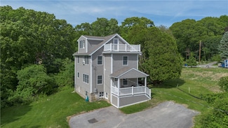 126 Hilton St, Tiverton, RI 02878
