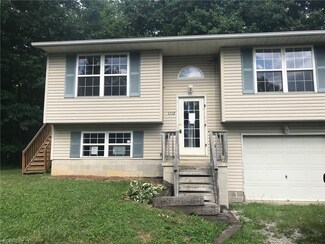 1112 Cinnamon Dr S, West Salem, OH 44287
